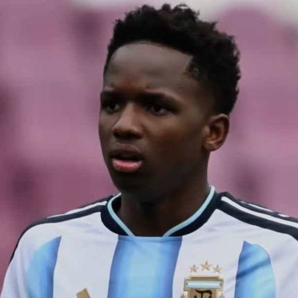 Debutó en la Selección argentina Sub 17,  Kiki Ramos, el juvenil nacido en Haití