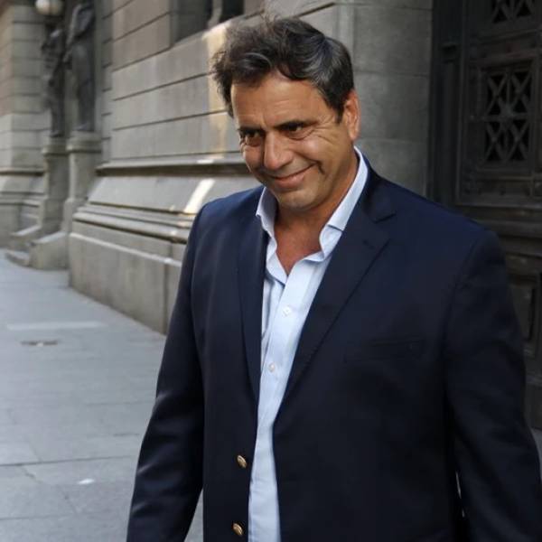 Milei nombró a su ex ministro del Interior Lisandro Catalán en YPF: Cobrará un sueldo mensual de 140 millones de pesos