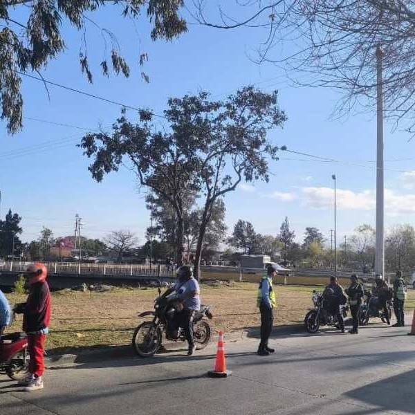 Por alcoholemia, el no uso de casco, la falta de luces y documentación secuestraron 36 motos en el barrio Santa Lucia