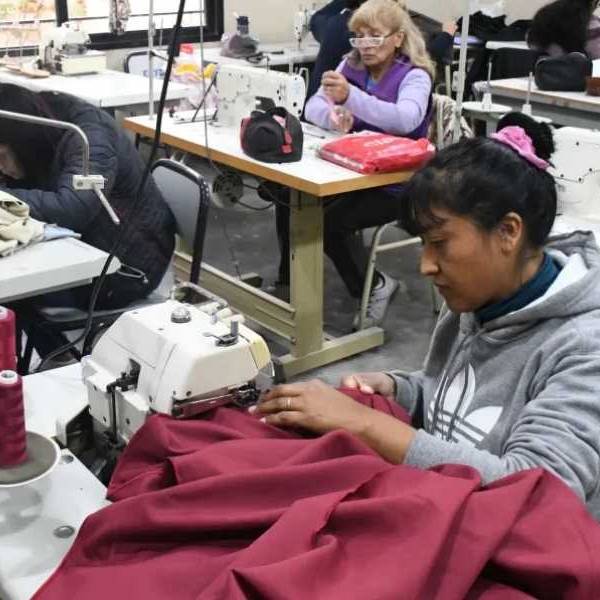 Cronograma de capacitaciones de la Escuela de Emprendedores