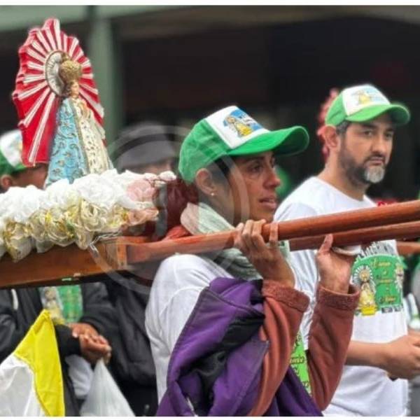 Superó un cáncer y peregrinó de Rosario de la Frontera a la Catedral como agradecimiento