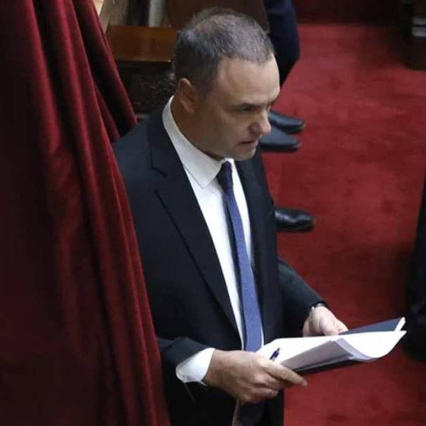 Preocupación en Casa Rosada por la declaración jurada que presentará en estos días Adorni: 