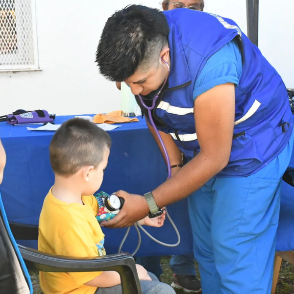 ¡Prepárate para el regreso a clases! Del 2 al 6 de marzo podés completar el certificado escolar en el CIC de Asunción