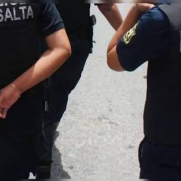 Tolerancia cero: Despiden a 4 policías salteños que golpearon a un hombre y lo mandaron al hospital