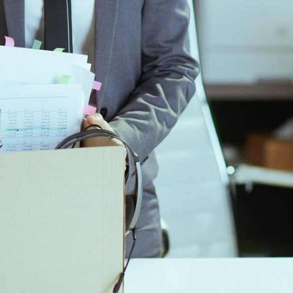 7 de cada 10 empresas en Argentina  registraron despidos durante la primera mitad del año bajo el argumento de 