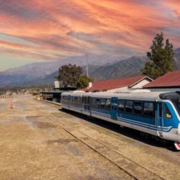 Incertidumbre total: Se llevaron los trenes a Córdoba para arreglarlos pero los salteños temen el fin del servicio Salta - Quijano