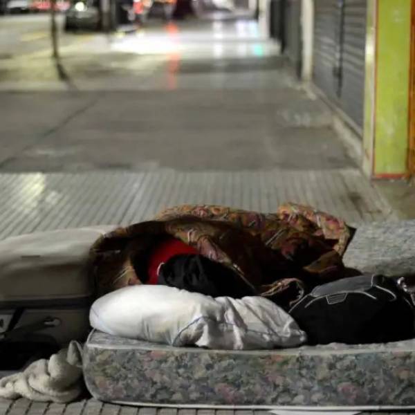 Aumentó la cantidad de personas del interior y otras provincias en situación de calle en Salta