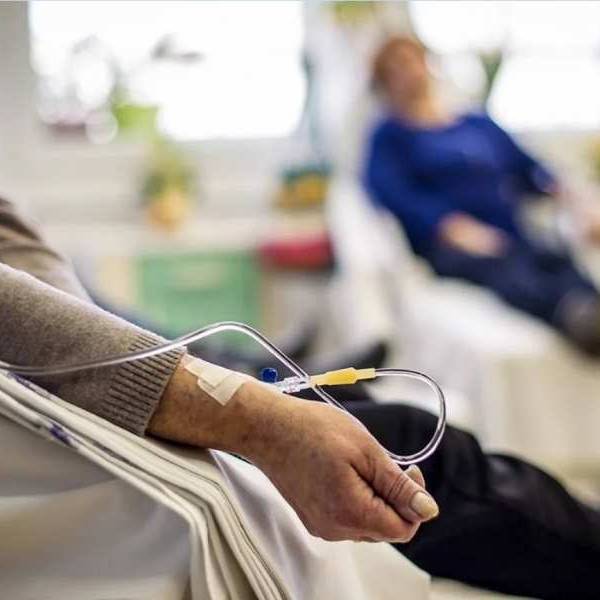 El brutal ajuste en salud los sufren los pacientes oncológicos que ven recortado su acceso a medicamentos vitales