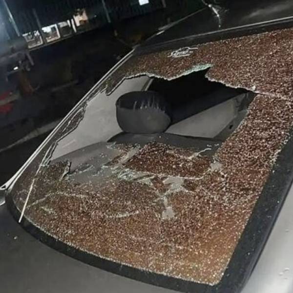 Violento intento de asalto en el norte de Salta: A tiros quisieron detener a un remís donde viajaba una familia