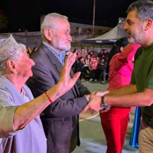 Ciudad de Salta: Florencia D’ Santis fue coronada Soberana de la Primavera en la zona norte