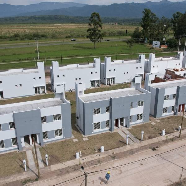 El Estado Nacional disolvió el programa de viviendas Procrear y la construcción pasan a manos privadas