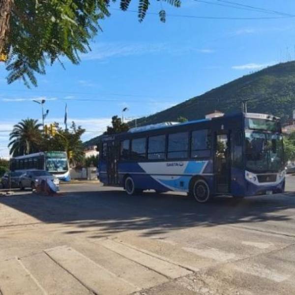 Empresas del transporte urbano de Salta advierten que reducirían el servicio nocturno después del Milagro