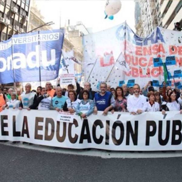 Universitarios firmaron un acuerdo con Nación pero lo critican: “La mayoría aceptó porque está ahogada financieramente”