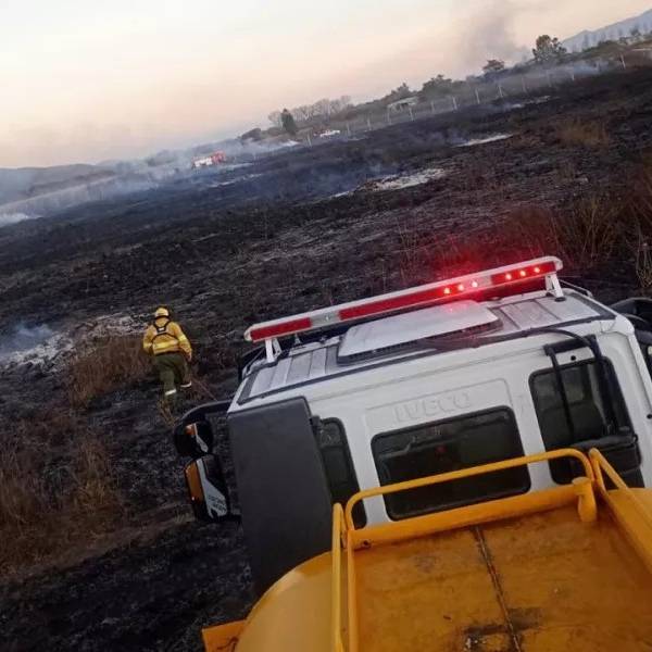 Se multiplican los incendios de pastizales en la capital salteña y alrededores