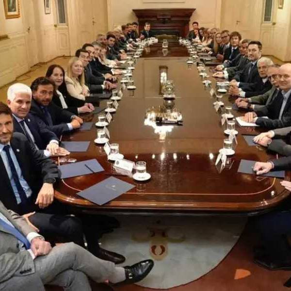 Milei sorprendió al anunciar que visitará dos provincias por mes y hará una reunión de gabinete mensual en el interior