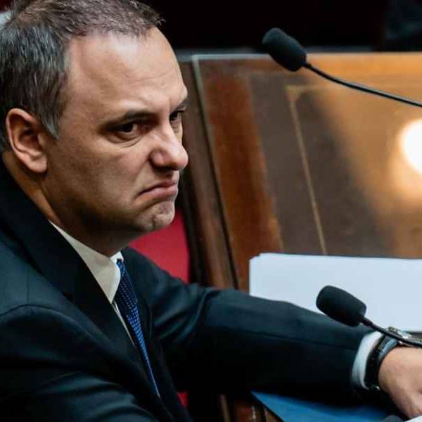 Manuel Adorni: “Mi esposa tiene custodia oficial por un tema de seguridad nacional”
