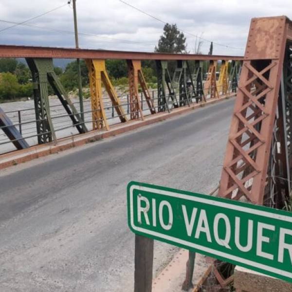 Camacho apuntó contra Nación: Salta asume el costo del puente de Vaqueros para evitar su paralización