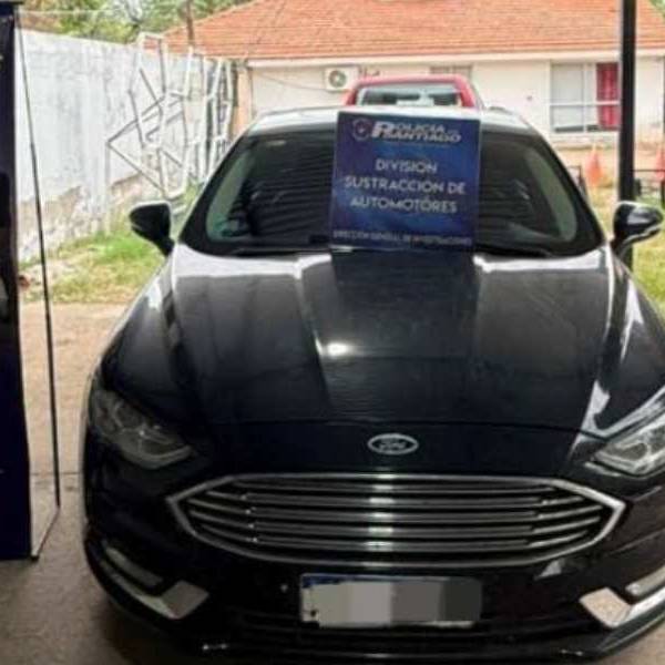 En Santiago del Estero interceptan dos vehículos que tenían pedido de secuestro en Buenos Aires y Salta