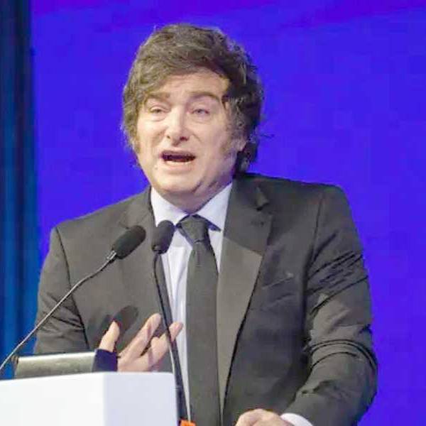 Repudio generalizado contra Milei por atacar en redes a un niño de 12 con autismo