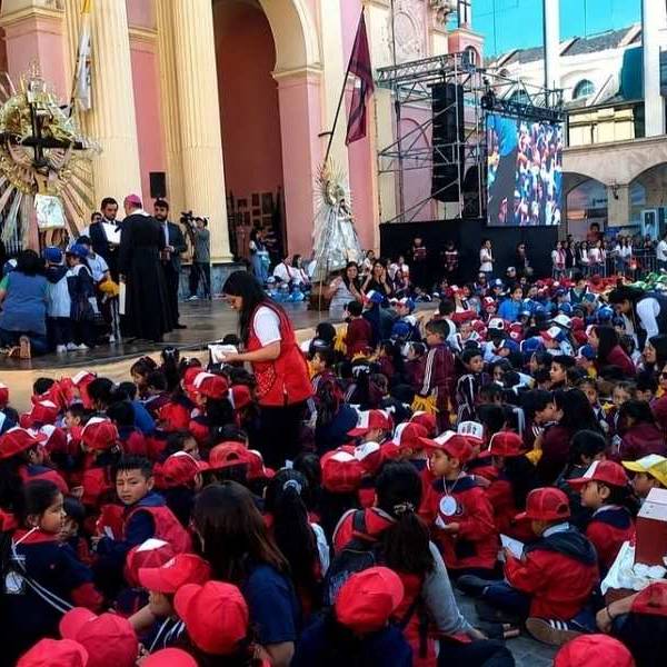 Fe y emoción: Cientos de niños vivieron el Milagrito 2026 en la Catedral de Salta