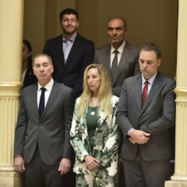Karina Milei y Adorni acusaron a Villarruel de no querer dejarlos pasar a la jura de los nuevos legisladores