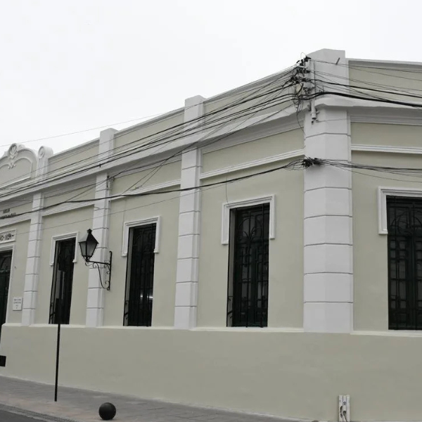 La Municipalidad restauró la fachada del Hogar San Vicente de Paul
