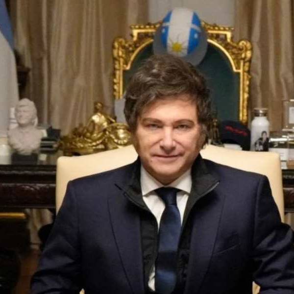 ¿Te parece bien? Milei publicó y compartió en redes sociales 1.589 insultos en dos años