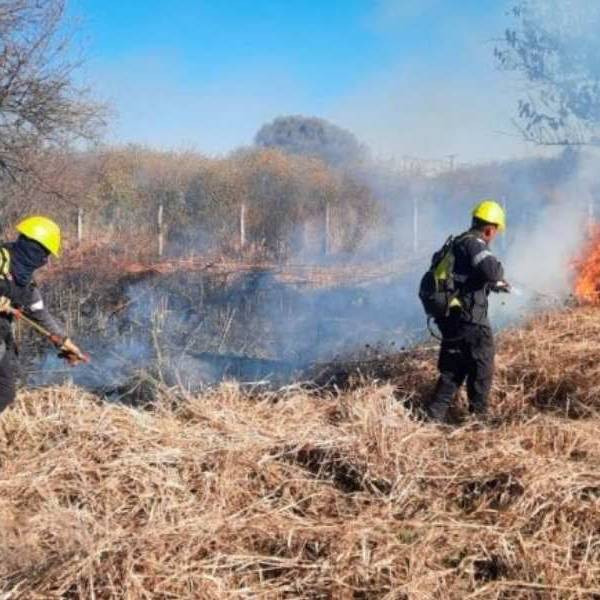 El peligro de la conducta humana: Salta se prepara para la temporada de incendios