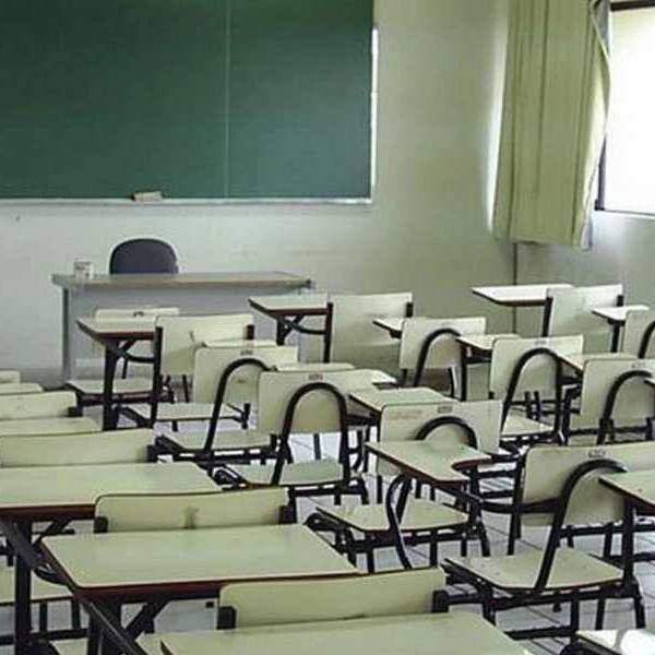 Urgente: En un colegio de Tartagal encontraron un cuchillo dentro de la mochila de un alumno