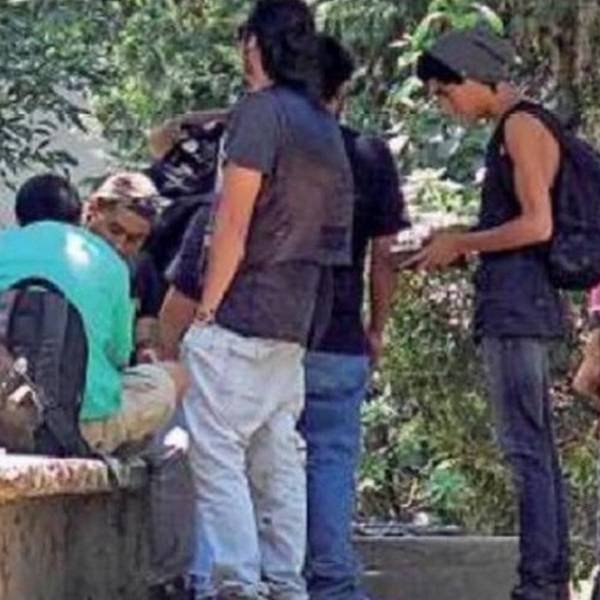 Gral. Gûemes: Un hombre siguió a su hija para ver donde compraba drogas. Denunció el lugar y logró la detención de los narcos