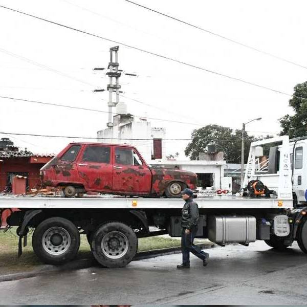 Desde el inicio de la gestión ya se levantaron más de 2000 vehículos abandonados
