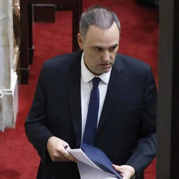 Adorni cree que le fue bien en el Congreso: 