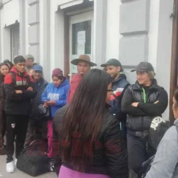 Denuncian que la política de Milei abandonó a pacientes salteños del PAMI, entre ellos a los que tienen cáncer