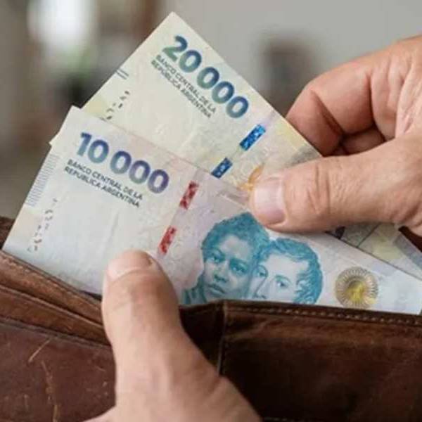 Más del 50% de los argentinos pertenece a la clase baja, con un salario promedio de $1 millón