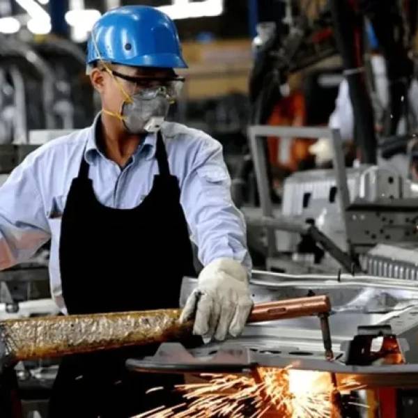 La industria concentra el 97% de la pérdida de empleo en 2026:  Cayeron casi 80 mil puestos de trabajo
