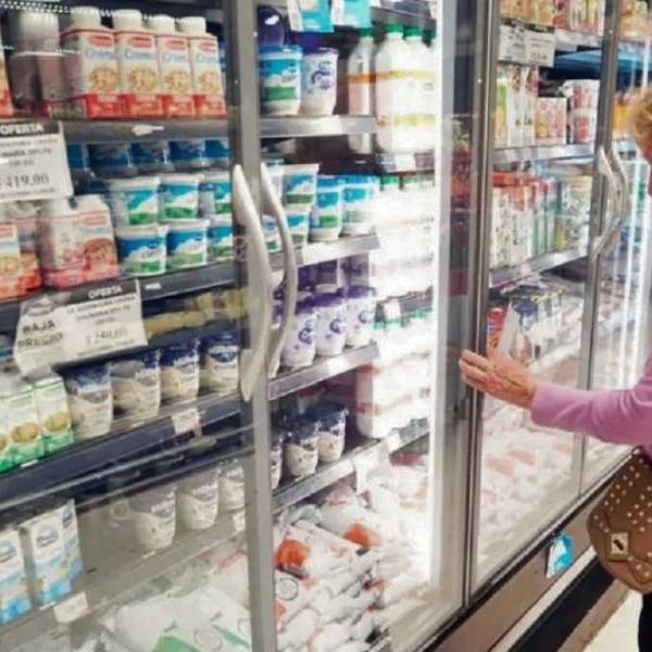 Se desplomó el consumo de leche en la Argentina:  Cayó casi un 8% el consumo de lácteos en febrero