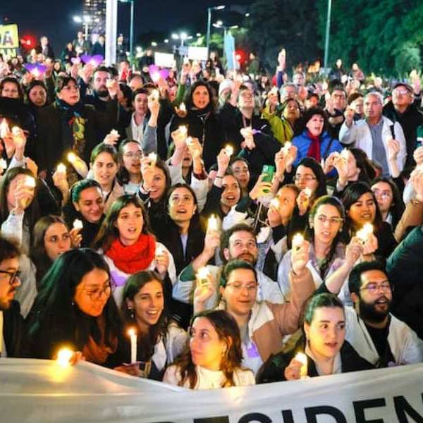 Crece el conflicto: en el Garrahan sostienen el paro y se suma el Hospital Posadas