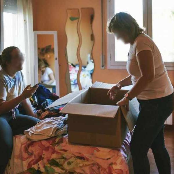 Vivir con los padres hasta pasados los 30: el 44% de los jóvenes argentinos no puede emanciparse
