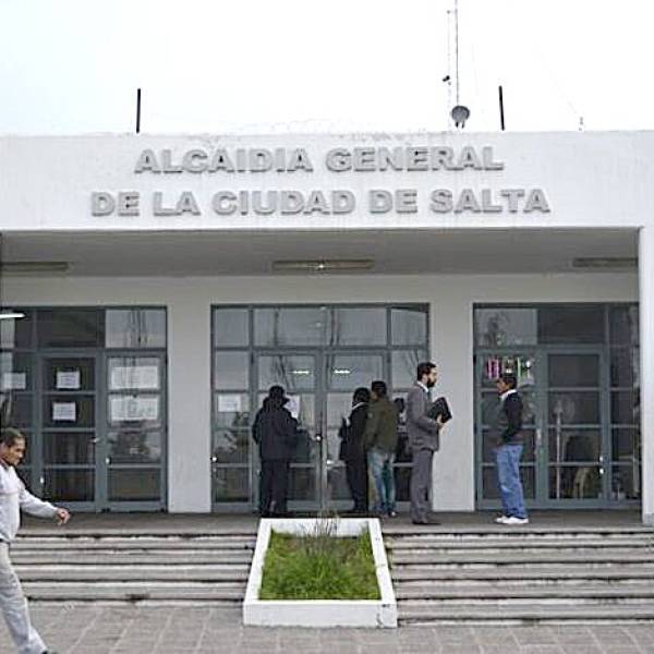 Identificaron e imputaron a 2 detenidos por el incendio de la Alcaidía General en Salta