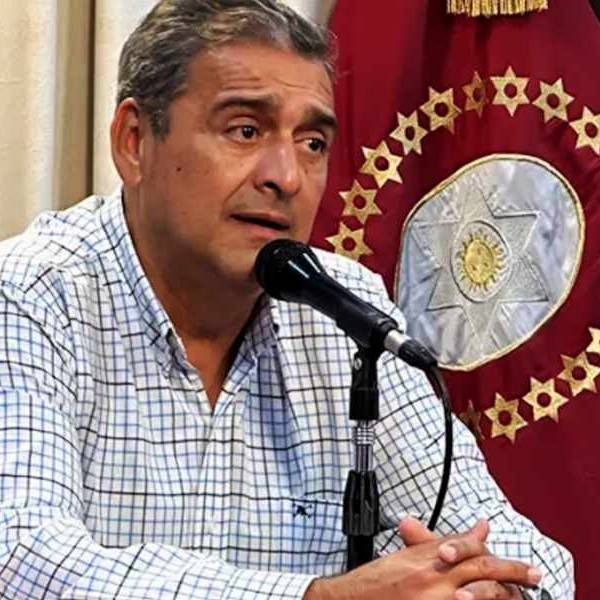 Salud de Salta denunciará penalmente a médicos que emitan certificados de vacunación falsos: 