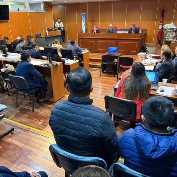 Avanza el juicio contra penitenciarios, presos y familiares por una red narco que funcionaba en la cárcel de Villa Las Rosas