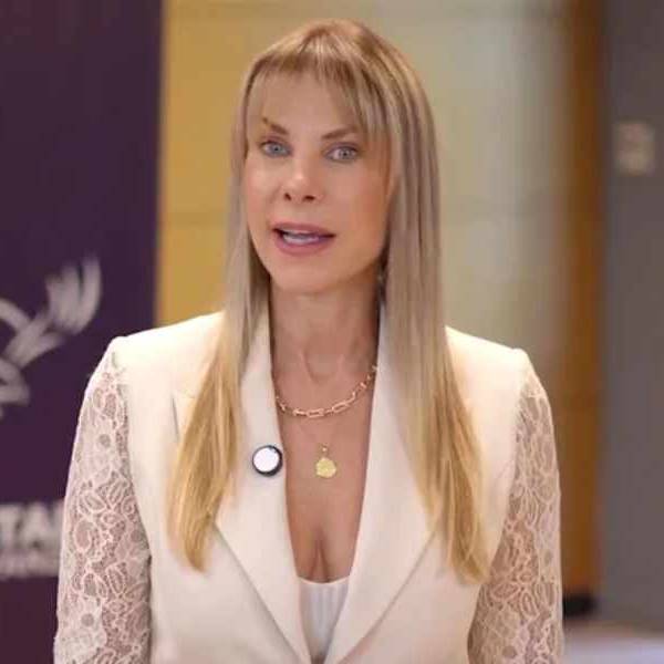 Protectores de animales repudian el proyecto de la libertaria Karen Reinchardt para regular los criaderos de animales