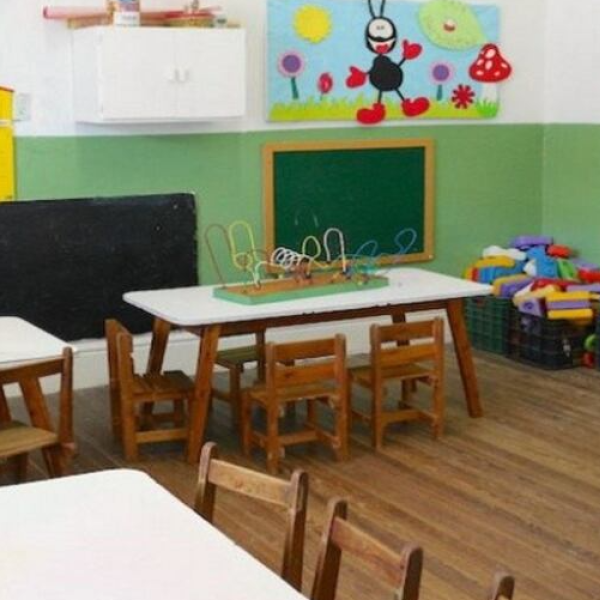 Una maestra irá a juicio acusada de lesionar a siete niños en un jardin de infantes de barrio Tres Cerritos