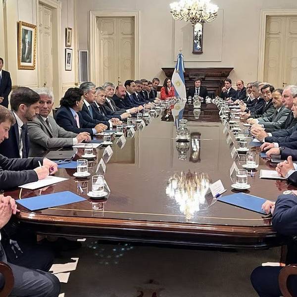 Javier Milei apuntó contra los gobernadores: “Quieren destruir al gobierno nacional”