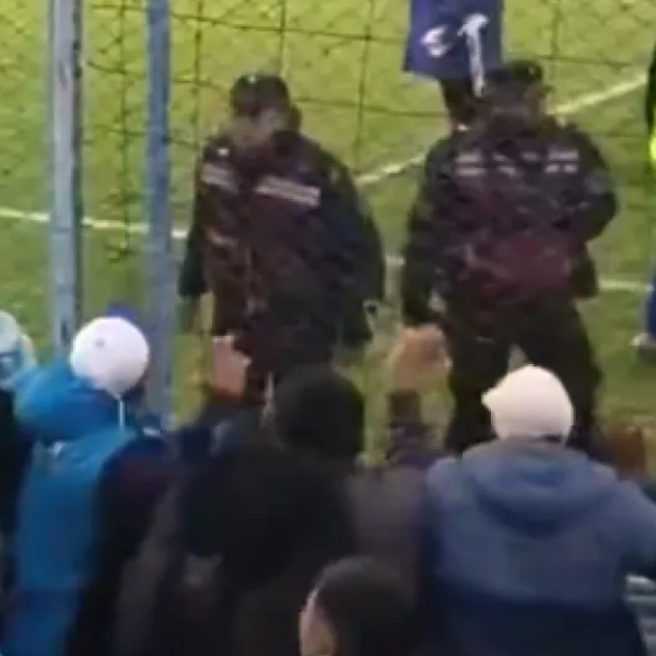 Imputaron a un policía salteño por maltratar a hinchas jujeños: 