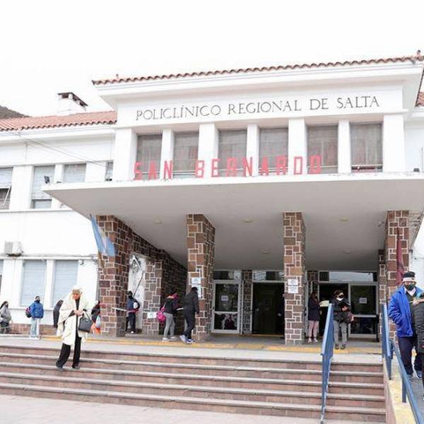 Extranjeros se quejan en redes sociales sobre el cobro de la atención en Hospitales públicos de Salta