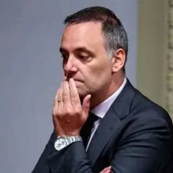 Caso Manuel Adorni: uno de los denunciantes pidió la prisión preventiva del exjefe de Gabinete para que no se fugue del país