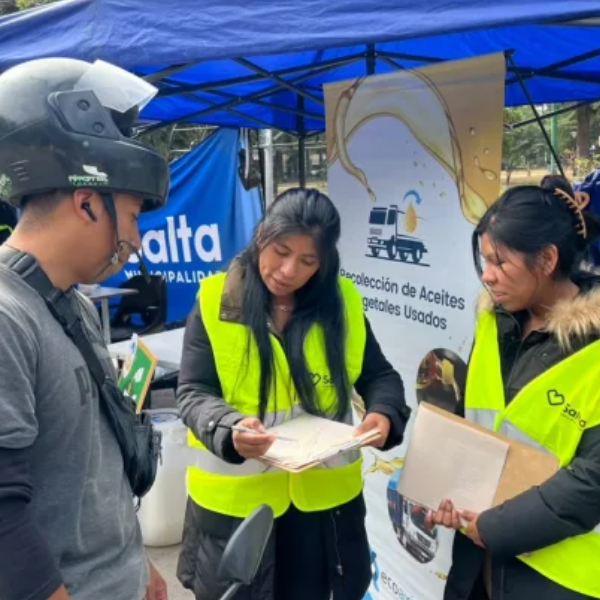 El Reciclatón que se desarrolló en el parque San Martín volvió a convocar a cientos de vecinos con compromiso ambiental