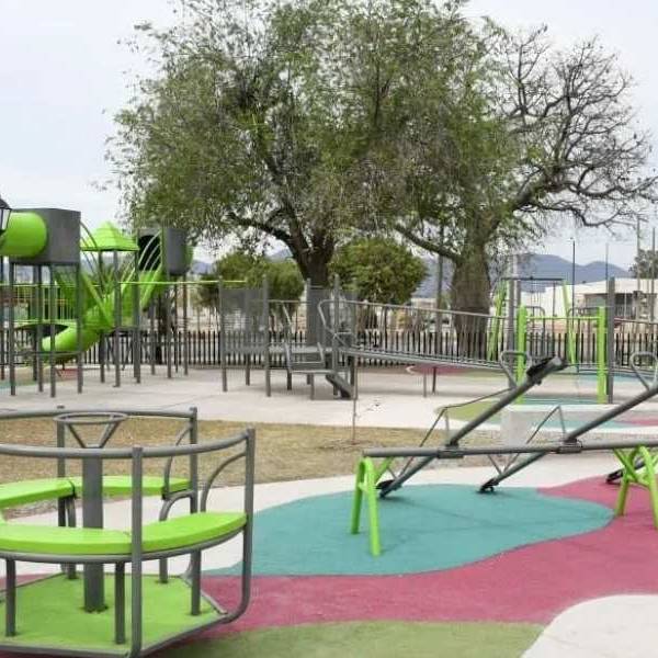 Plan Vial Zona Sur: concluyó la renovación integral de la plaza El Niño Feliz