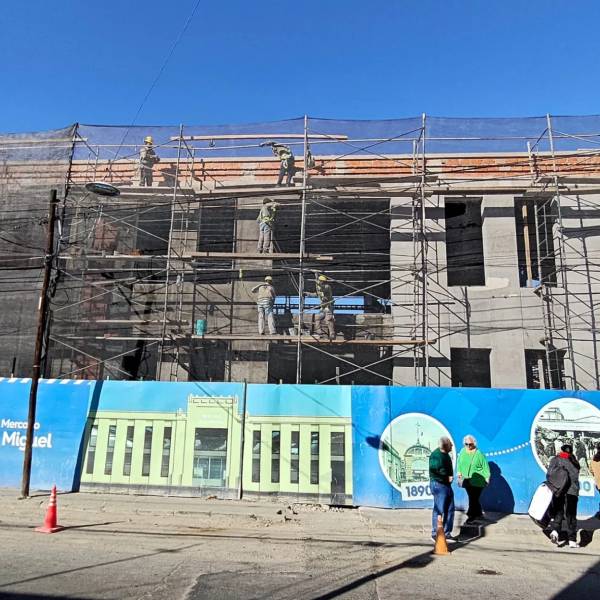 Desde este lunes 27 el Mercado San Miguel atenderá en un nuevo anexo mientras avanza su reconstruccion